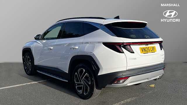 Hyundai TUCSON Tucson 1.6T Hybrid 215ps Ultimate AU Atlas White