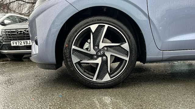 Hyundai I10 i10 5Dr HAT 1.2 MPi 79ps Premium NAV AU Meta Blue