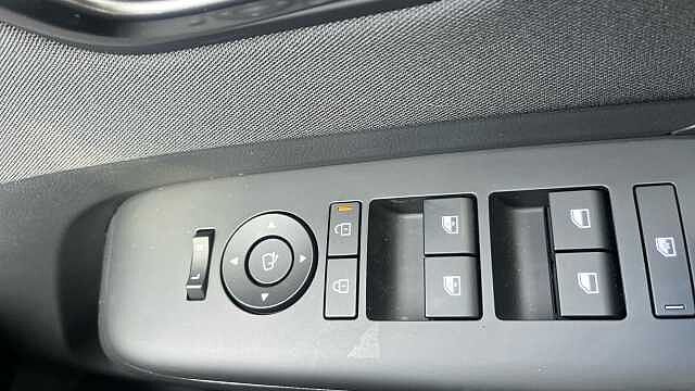 Hyundai KONA Kona 5Dr SUV 1.6T 138ps HBD N Line 6DCT Abyss Black