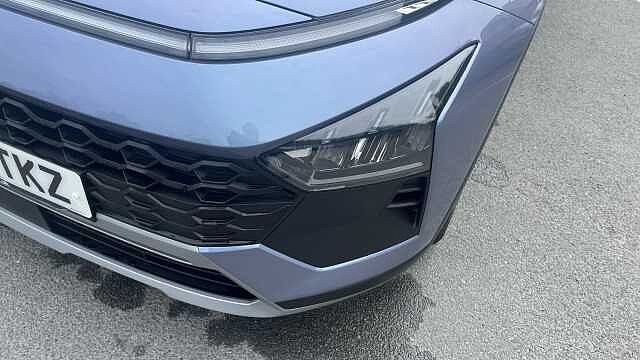 Hyundai BAYON Bayon HAT 1.0 T-gdi 90PS Black Line Meta Blue
