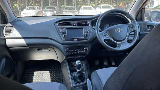 Hyundai i20 I20 1.2 MPi Premium Nav 5dr