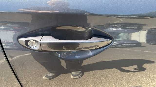 Hyundai i20 I20 1.2 MPi Premium Nav 5dr