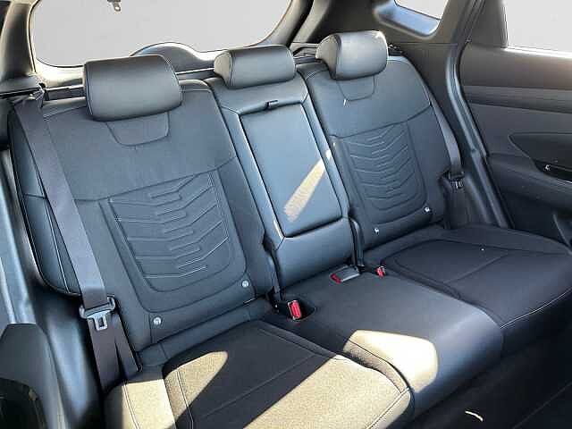 Hyundai TUCSON 1.6T Plug-in Hybrid Premium 5dr Auto atlas white