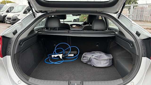 Hyundai IONIQ 1.6 GDi Plug-in Hybrid Premium SE 5dr DCT Hatchback