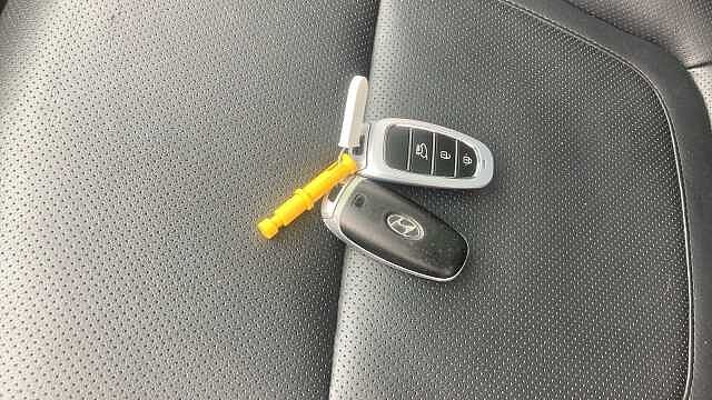 Hyundai TUCSON 1.6 TGDi Hybrid 230 Ultimate 5dr 2WD Auto Hybrid Estate Silver