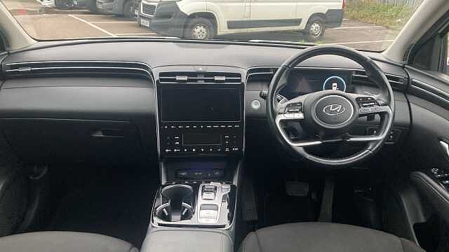 Hyundai TUCSON 1.6 TGDi Hybrid 230 Premium 5dr 2WD Auto Hybrid Estate White