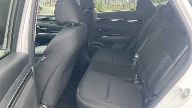 Hyundai TUCSON 1.6 TGDi Hybrid 230 Premium 5dr 2WD Auto Hybrid Estate White