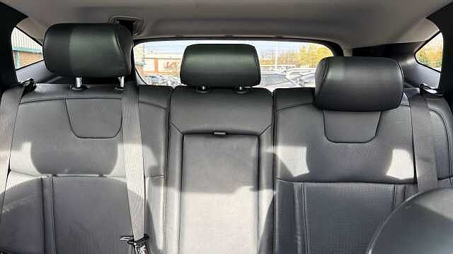 Hyundai TUCSON 1.6 TGDi Ultimate 5dr 2WD Petrol Estate Red