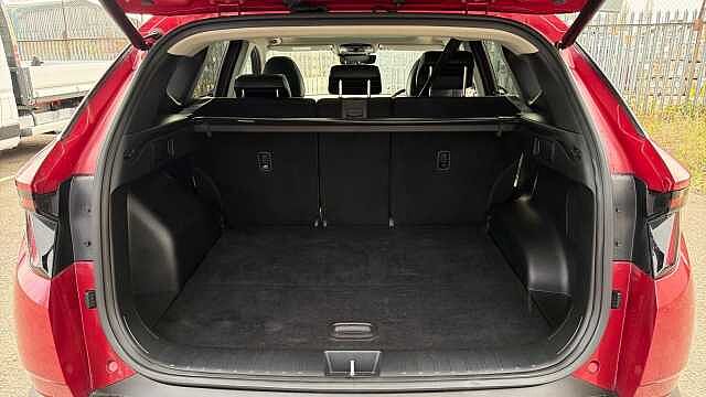Hyundai TUCSON 1.6 TGDi Ultimate 5dr 2WD Petrol Estate Red