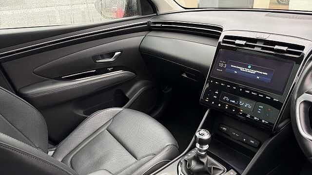 Hyundai TUCSON 1.6 TGDi Ultimate 5dr 2WD Petrol Estate Red