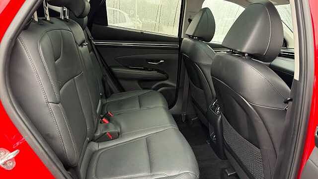 Hyundai TUCSON 1.6 TGDi Ultimate 5dr 2WD Petrol Estate Red
