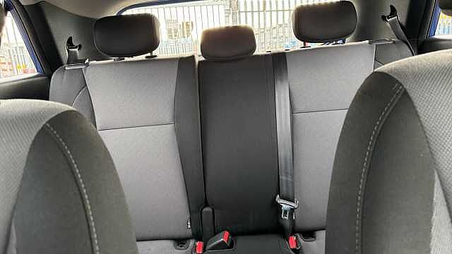 Hyundai i20 1.2 MPi SE 5dr Petrol Hatchback