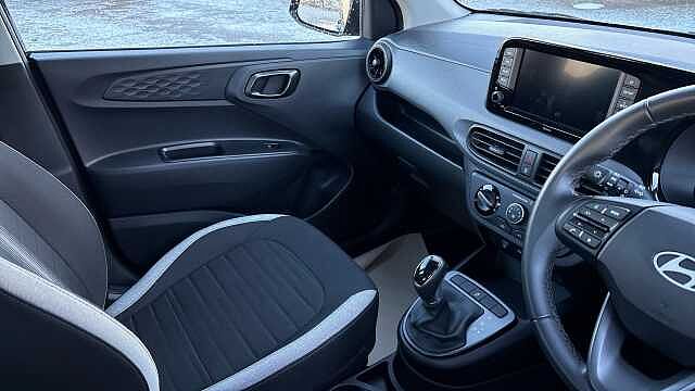 Hyundai I10 1.0 [63] Advance 5dr Auto [Nav] Petrol Hatchback Black