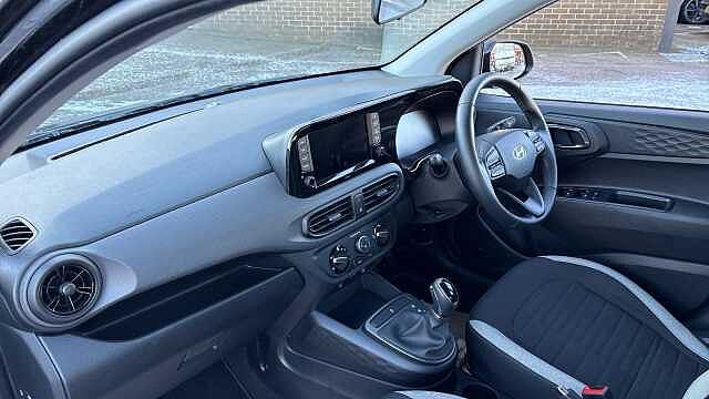 Hyundai I10 1.0 [63] Advance 5dr Auto [Nav] Petrol Hatchback Black