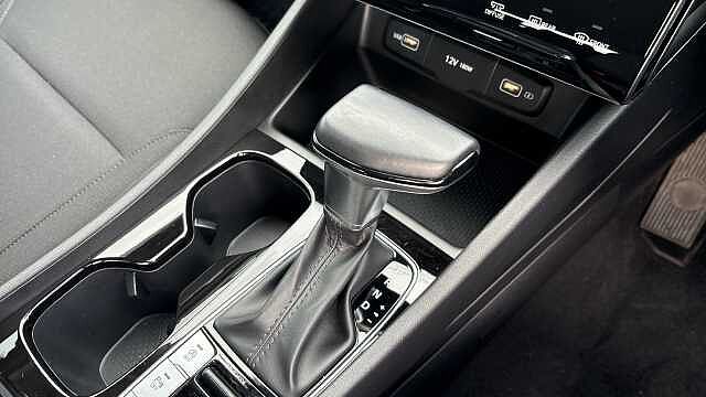 Hyundai TUCSON 1.6 TGDi 48V MHD SE Connect 5dr 2WD DCT Petrol Estate Red