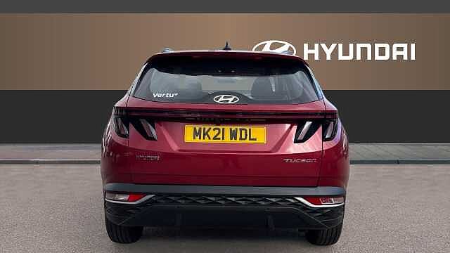 Hyundai TUCSON 1.6 TGDi 48V MHD SE Connect 5dr 2WD DCT Petrol Estate Red