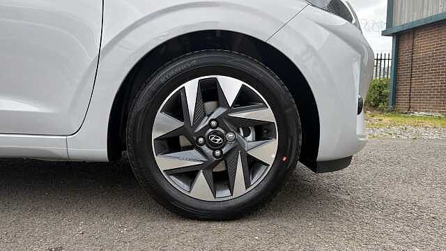 Hyundai i10 1.0 [63] Advance 5dr Auto [Nav] Petrol Hatchback