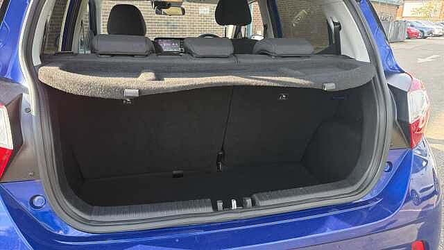 Hyundai i10 1.2 MPi Premium 5dr Auto Petrol Hatchback