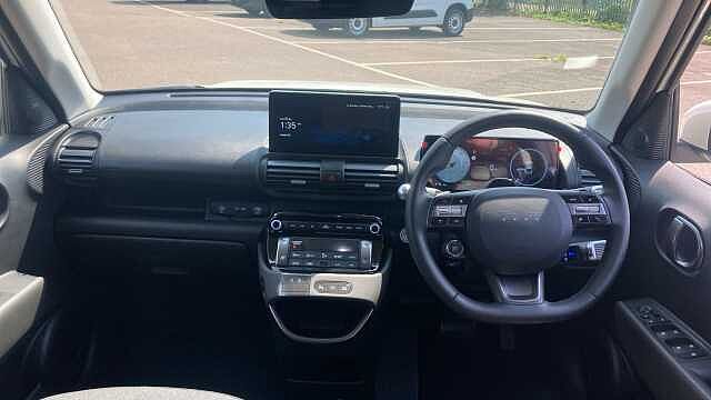 Hyundai INSTER 85kW 02 49kWh 5dr Auto Electric Hatchback