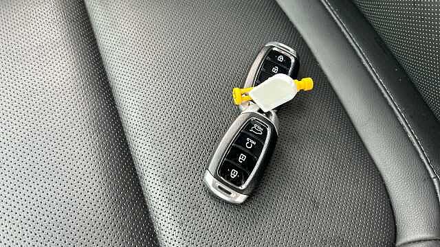 Hyundai KONA 150kW Ultimate 64kWh 5dr Auto Electric Hatchback
