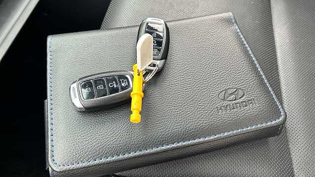 Hyundai KONA 150kW Ultimate 64kWh 5dr Auto Electric Hatchback