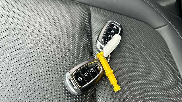Hyundai KONA 150kW Ultimate 64kWh 5dr Auto Electric Hatchback