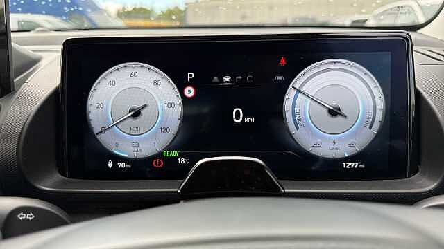 Hyundai INSTER 85kW 02 49kWh 5dr Auto Electric Hatchback