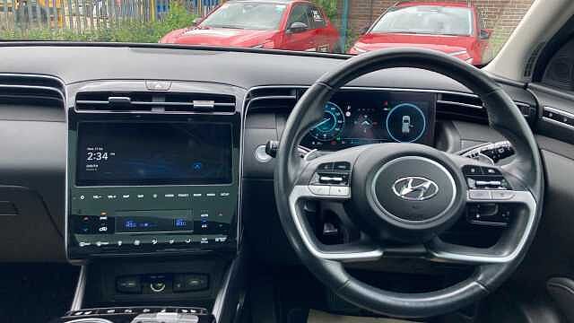 Hyundai TUCSON 1.6 TGDi Plug-in Hybrid Ultimate 5dr 4WD Auto Estate Red
