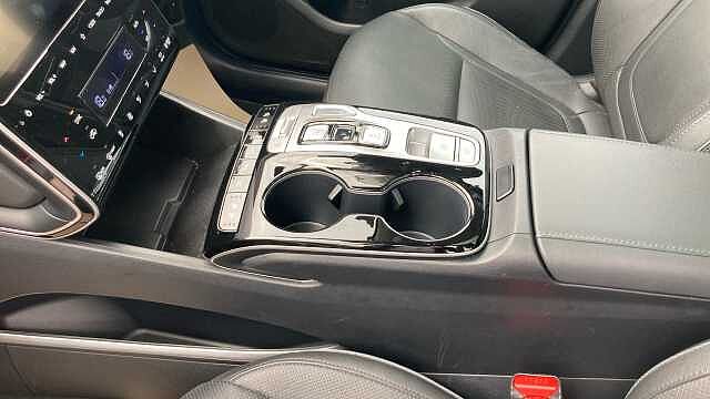 Hyundai TUCSON 1.6 TGDi Plug-in Hybrid Ultimate 5dr 4WD Auto Estate Red