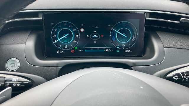 Hyundai TUCSON 1.6 TGDi Plug-in Hybrid Ultimate 5dr 4WD Auto Estate Red