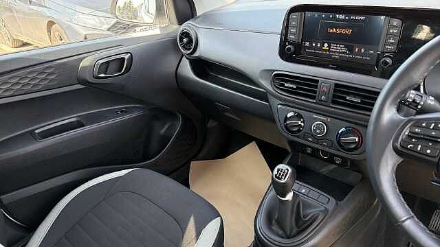 Hyundai i10 1.0 [63] Advance 5dr [Nav] Petrol Hatchback