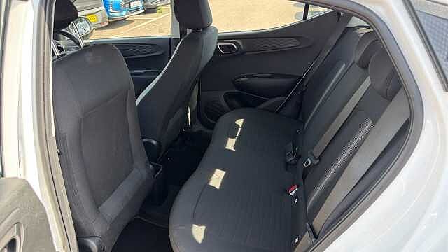 Hyundai i10 1.0 [63] Advance 5dr [Nav] Petrol Hatchback