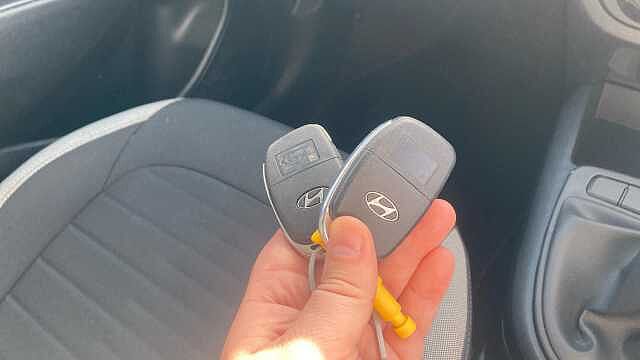 Hyundai i10 1.0 [63] Advance 5dr [Nav] Petrol Hatchback