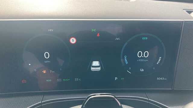Hyundai SANTA FE 1.6 TGDi Plug-in Hybrid Calligraphy 5dr 4WD Auto Estate
