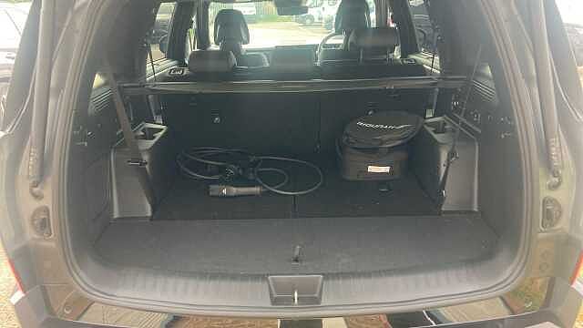 Hyundai SANTA FE 1.6 TGDi Plug-in Hybrid Calligraphy 5dr 4WD Auto Estate