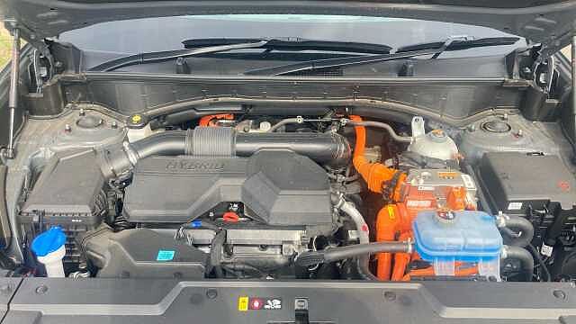 Hyundai SANTA FE 1.6 TGDi Plug-in Hybrid Calligraphy 5dr 4WD Auto Estate