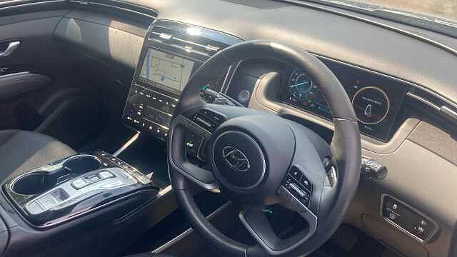 Hyundai TUCSON 1.6 TGDi Hybrid 230 Premium 5dr 2WD Auto Hybrid Estate Silver