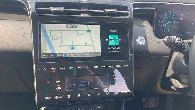 Hyundai TUCSON 1.6 TGDi Hybrid 230 Premium 5dr 2WD Auto Hybrid Estate Silver