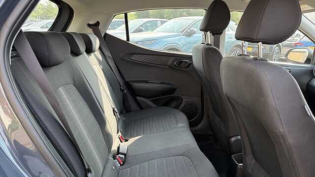 Hyundai I10 1.0 Advance 5dr Auto Petrol Hatchback Grey