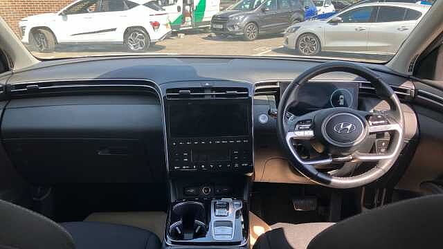 Hyundai TUCSON 1.6 TGDi Hybrid 230 Premium 5dr 2WD Auto Hybrid Estate White
