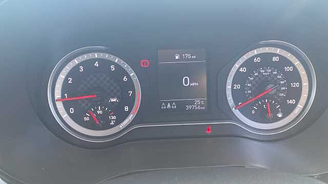Hyundai I10 1.2 MPi SE Connect 5dr Petrol Hatchback White