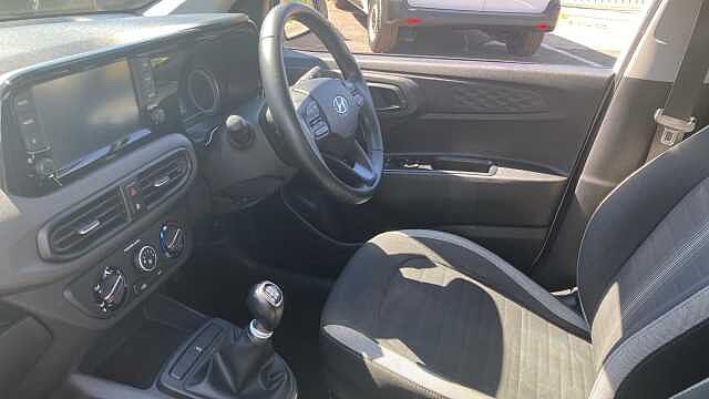 Hyundai I10 1.2 MPi SE Connect 5dr Petrol Hatchback White