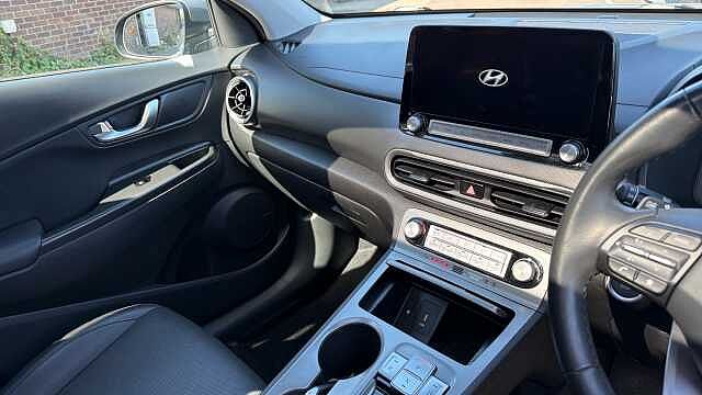 Hyundai KONA 150kW Ultimate 64kWh 5dr Auto Electric Hatchback
