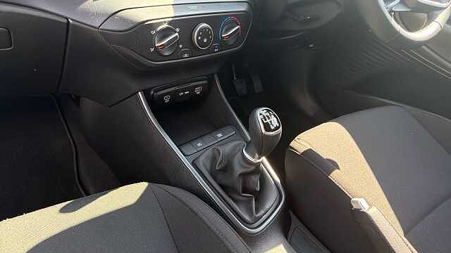 Hyundai i20 1.0T GDi Advance [Nav] 5dr Petrol Hatchback