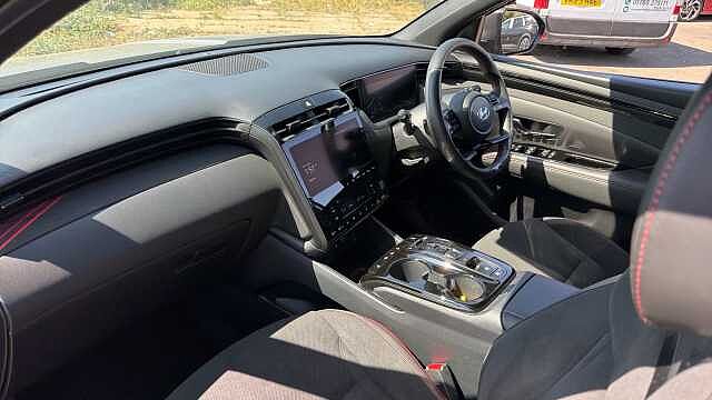 Hyundai TUCSON 1.6 TGDi Plug-in Hybrid N Line 5dr 4WD Auto Estate