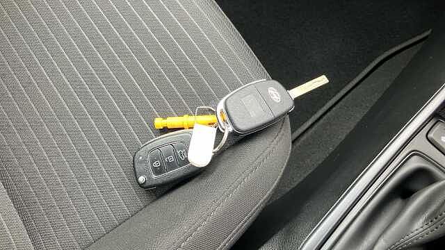 Hyundai i20 1.0T GDi 48V MHD Premium 5dr DCT Petrol Hatchback