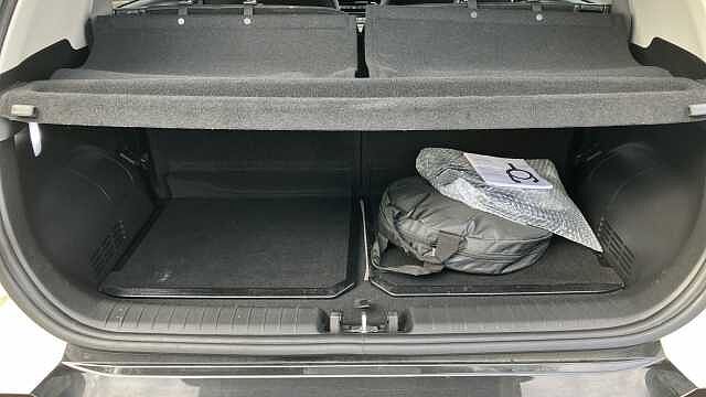 Hyundai INSTER 85kW 02 49kWh 5dr Auto Electric Hatchback