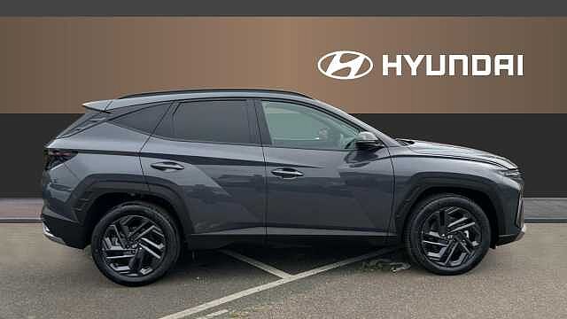 Hyundai TUCSON 1.6T 239 Hybrid Black Line 5dr Auto Hybrid Estate