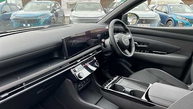 Hyundai TUCSON 1.6T 239 Hybrid Black Line 5dr Auto Hybrid Estate