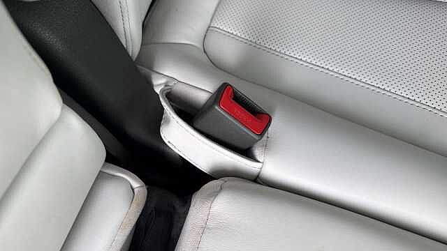 Hyundai SANTA FE 1.6 TGDi Plug-in Hybrid Ultimate 5dr 4WD Auto Estate
